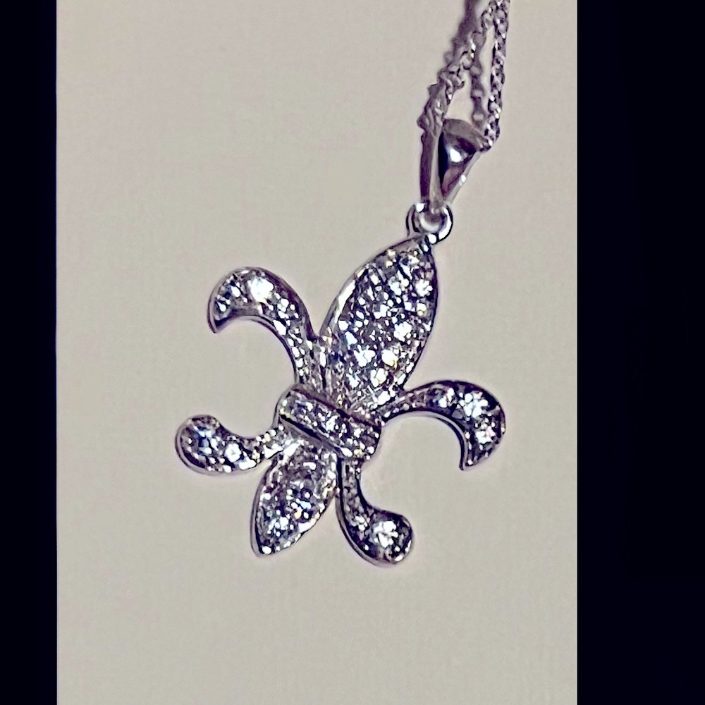 Vintage Fleur-de-lis Sterling Silver CZ Pendant